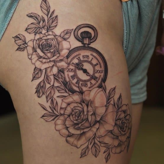 tatuaż zegar