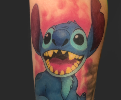 Studio Tatuażu Rzeszów tatuaż kolor stitch